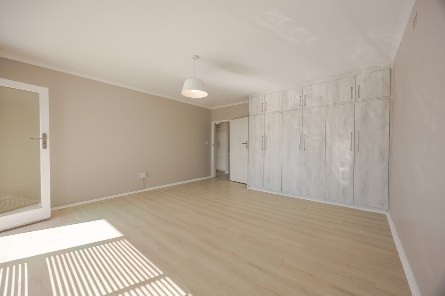 4 Bedroom Property for Sale in Belgravia Western Cape